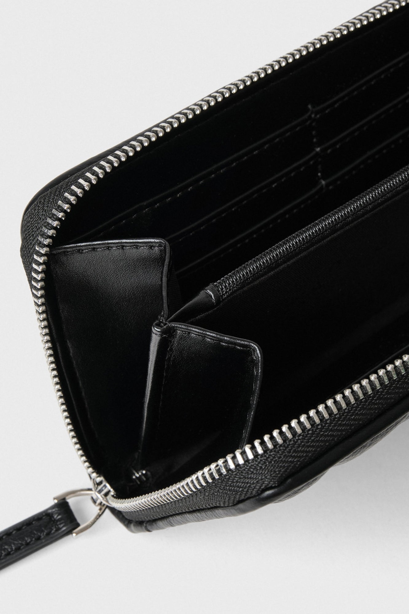 Gaelle donna borsello GAACW01243 NE01