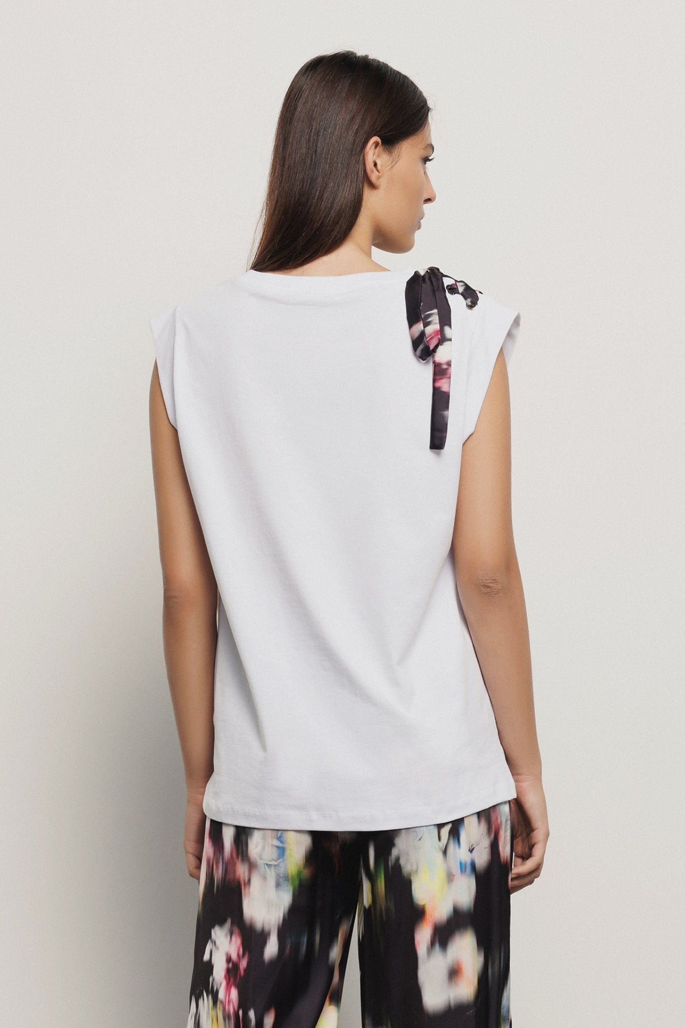 Gaelle donna t-shirt GAABW04379 - PTTS0037 - BI01 bianco