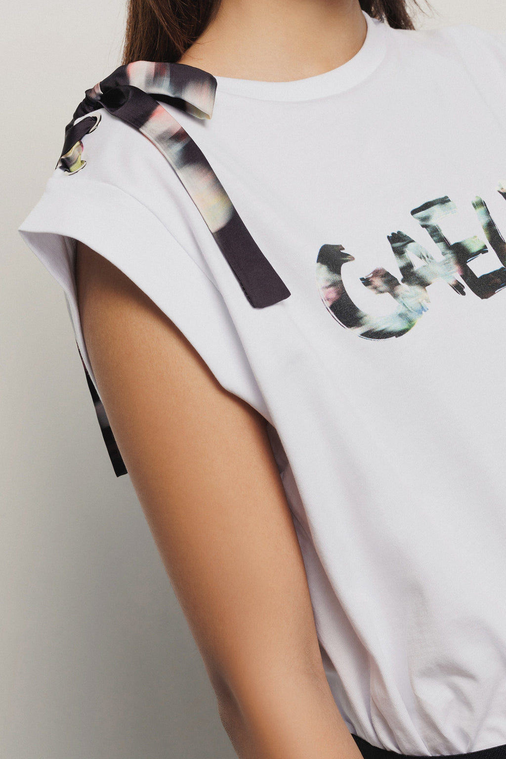 Gaelle donna t-shirt GAABW04379 - PTTS0037 - BI01 bianco
