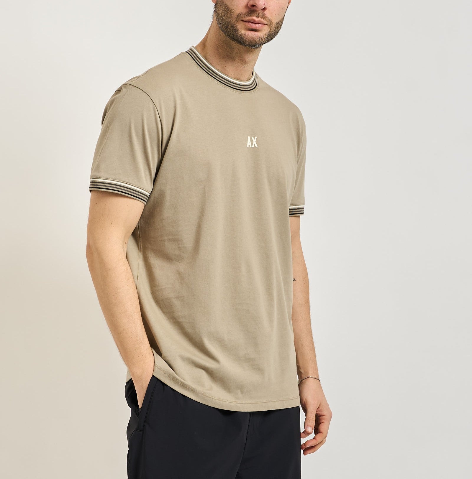 Armani Exchange uomo t-shirt XM002450 AF10356 U6229