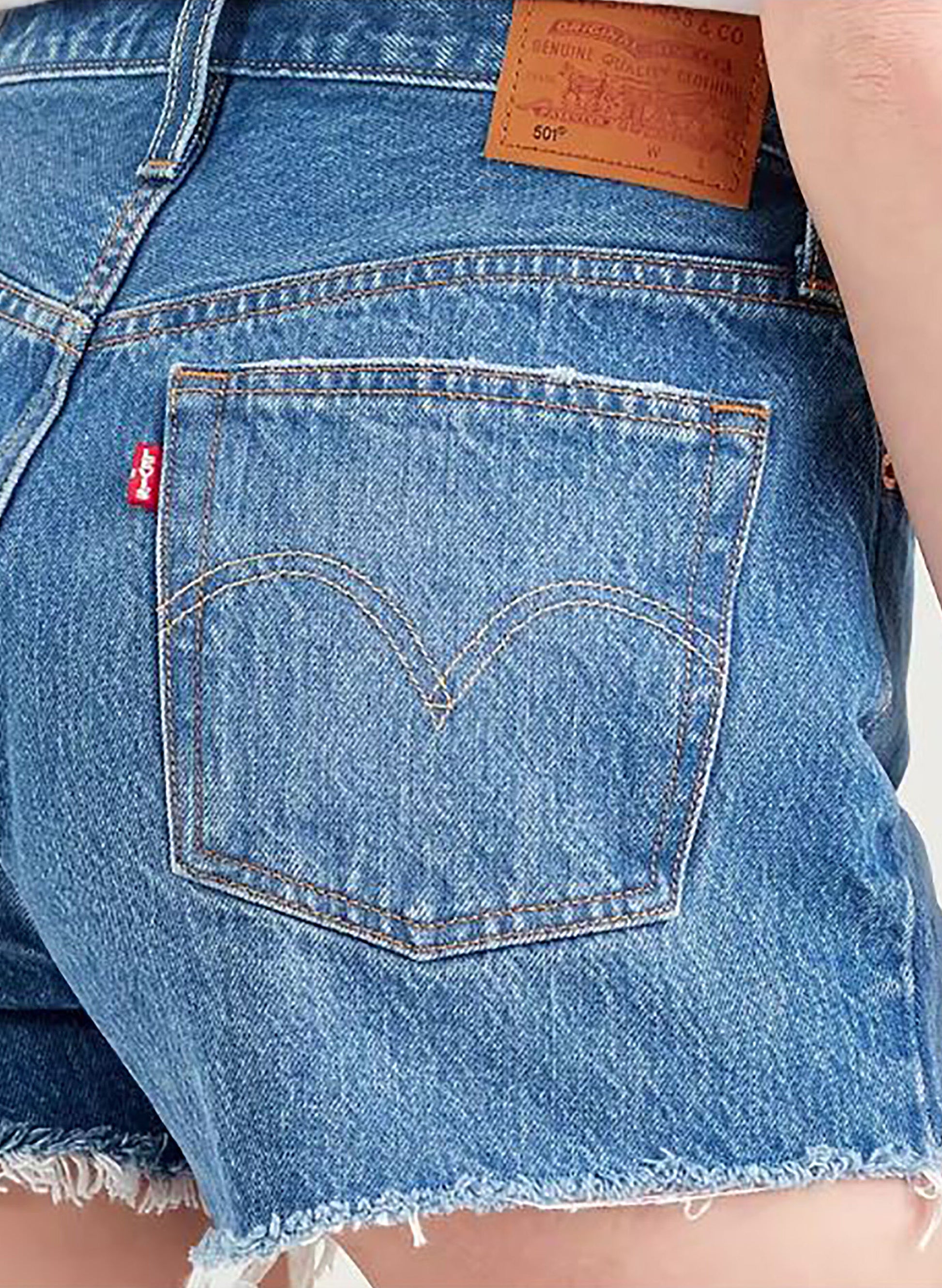 Levi's Donna Short 501 original 56327-0081