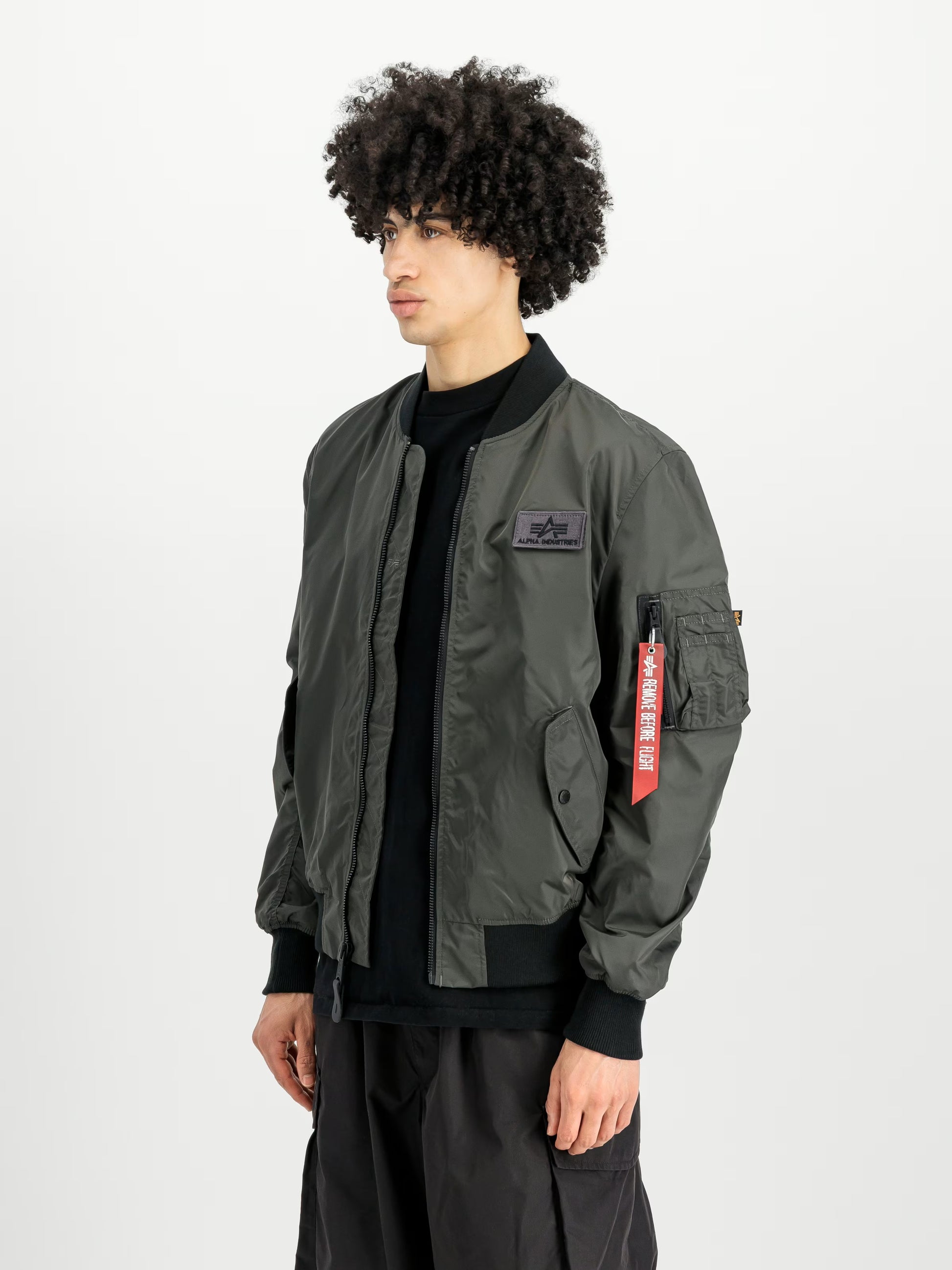 Alpha Industries uomo giubbino MA-1 TTC X126101 136 greyblack