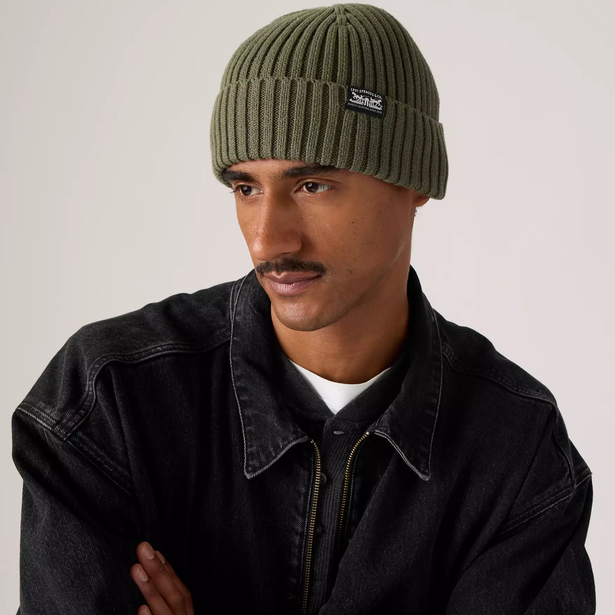 Levi's cappello Sunset Beanie - Olive Night 007Z2-0002