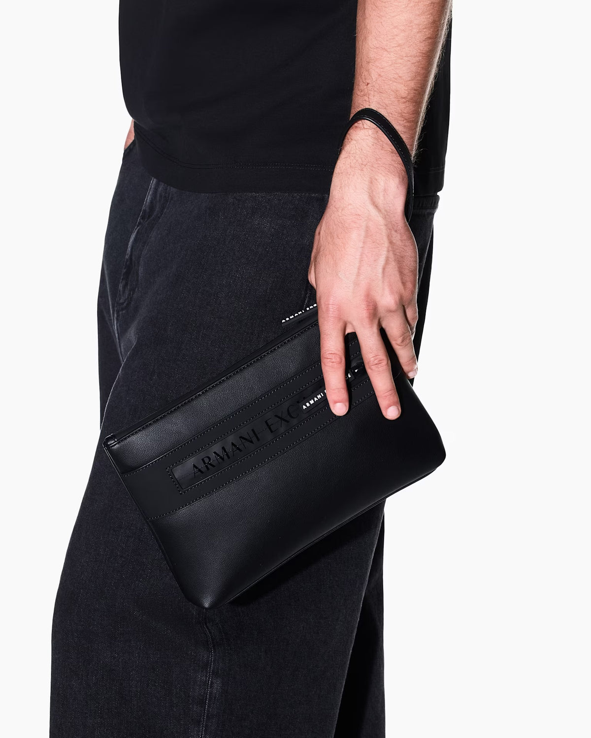 Armani exchange Pochette XM003595 AF26679 MC043