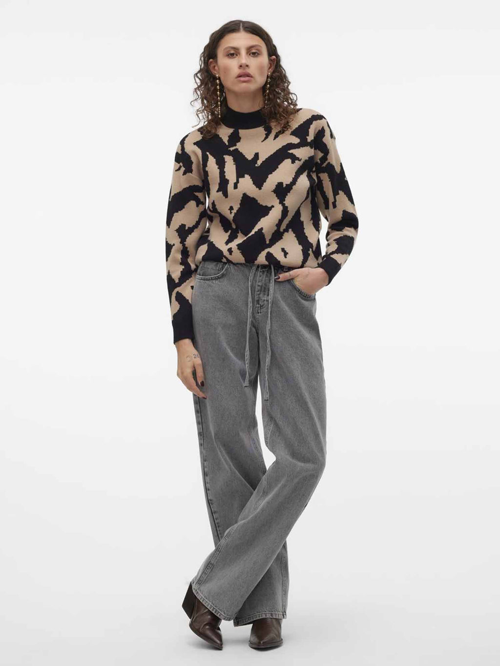 vero moda donna maglia gold new art black silvermink