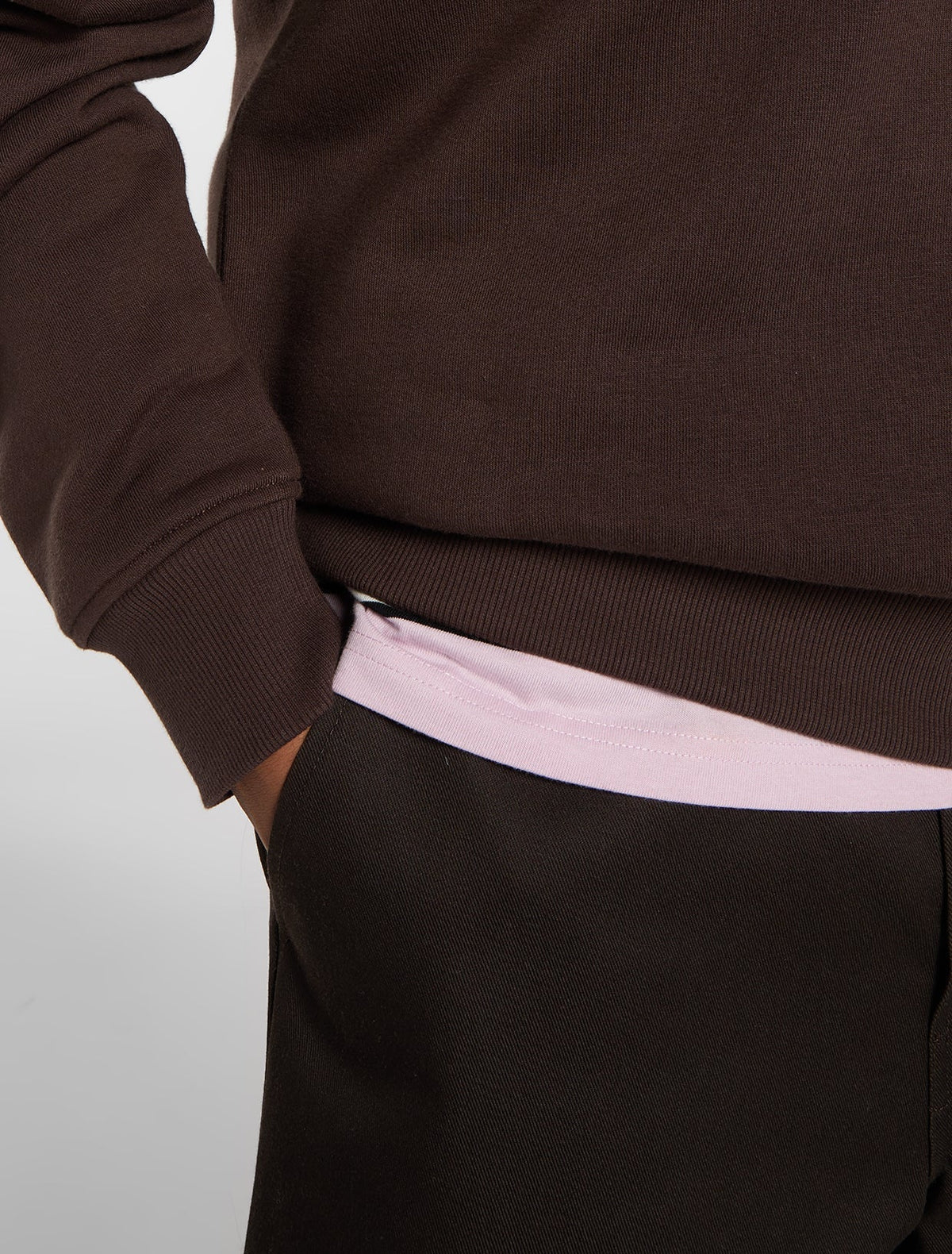 Dickies felpa OAKPORT QUARTER ZIP CHOCOLATE BROWN