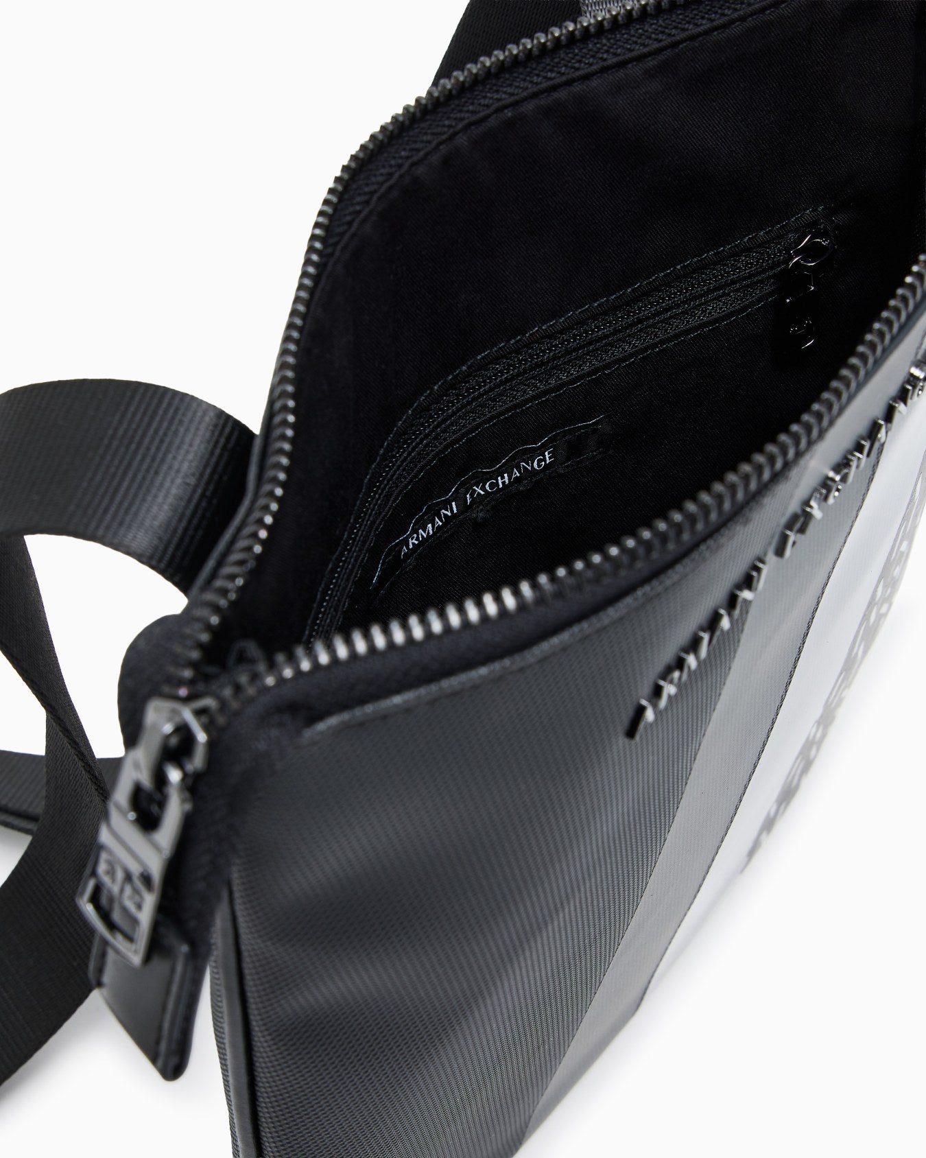 armani exchange borsello XM000164 AF11935 MC034