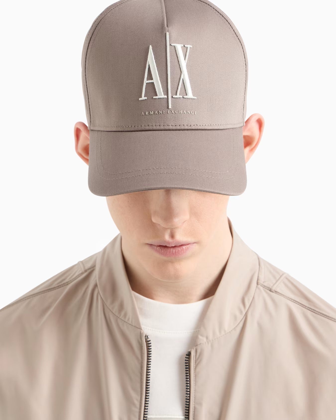 Armani Exchange cappello XM000811 AF13343 U6107 Beige