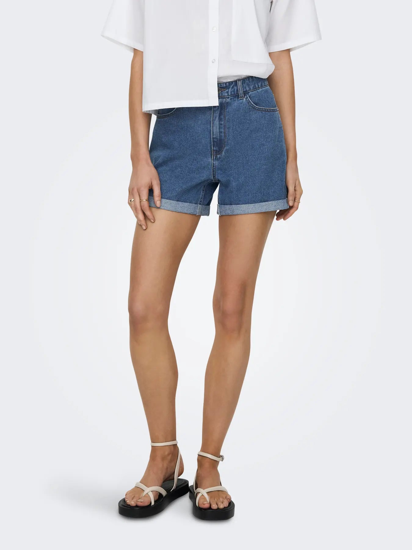 Only donna short VEGA HW MOM 15230571