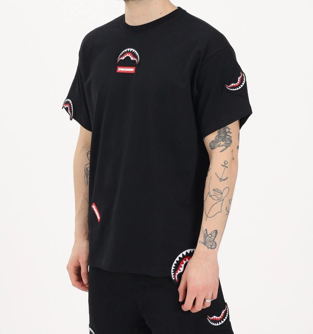 Sprayground uomo t-shirt SHARK PATCHES SP846BLK