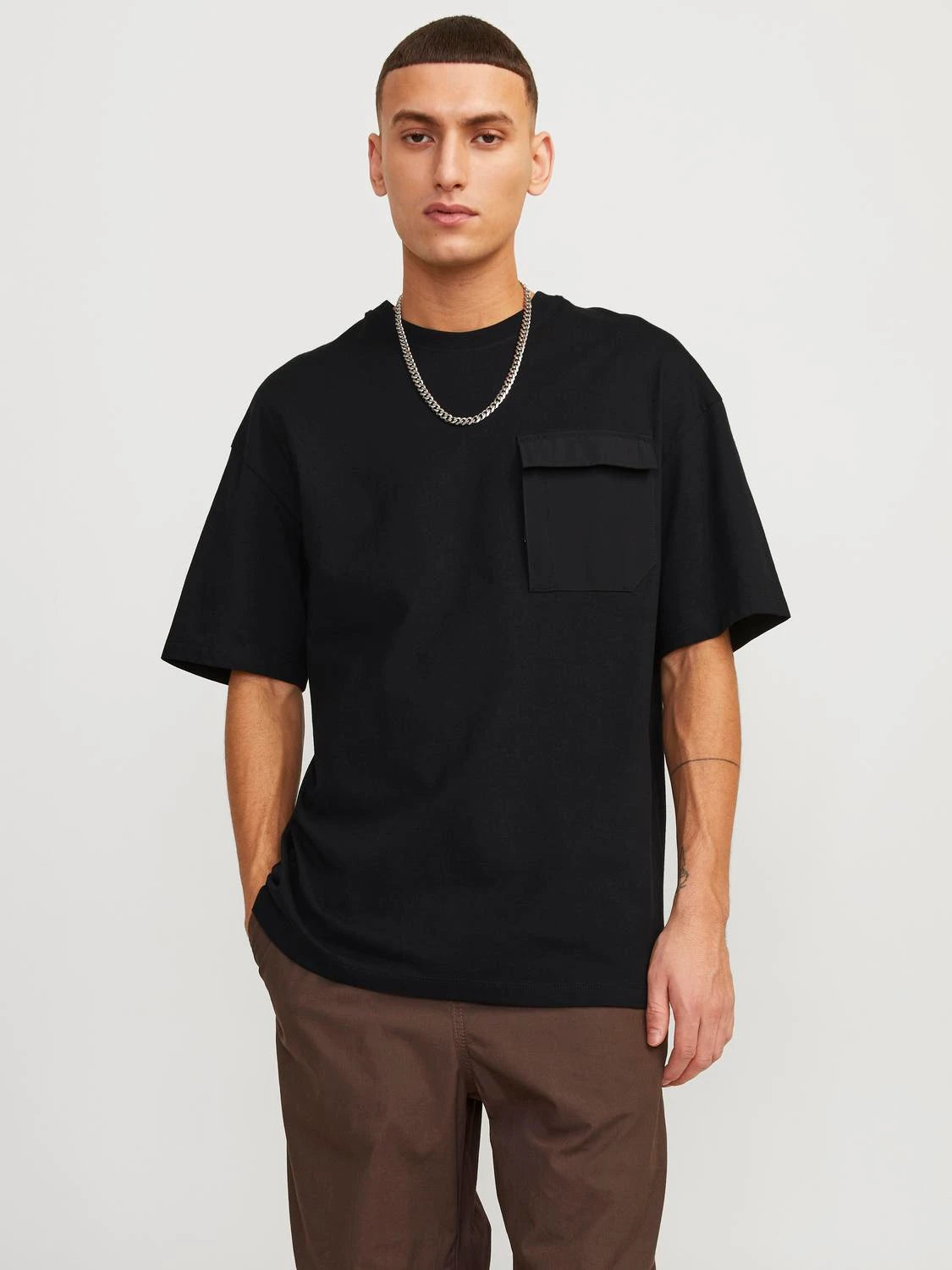Jack & Jones uomo t-shirt Arch Pocket 12251615 Nero